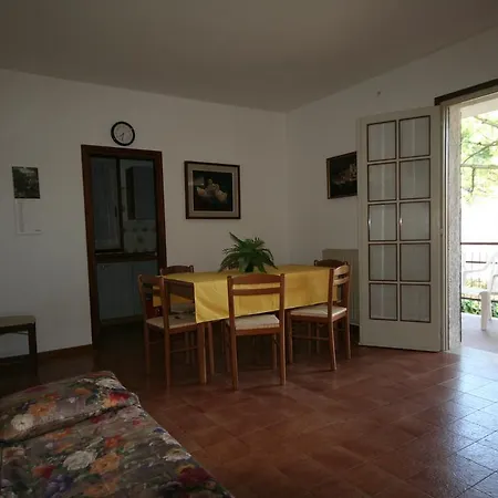 Ba - Stella - 3 Apartments-