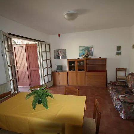 דירה Ba - Stella - 3 Apartments- ליגננו סביאדורו